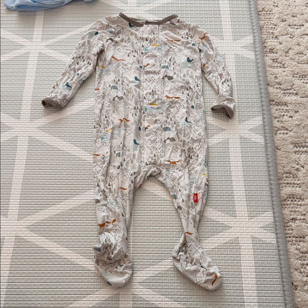 Magnetic Me Gray Patterned Kids One Piece 3-6 Months Modal